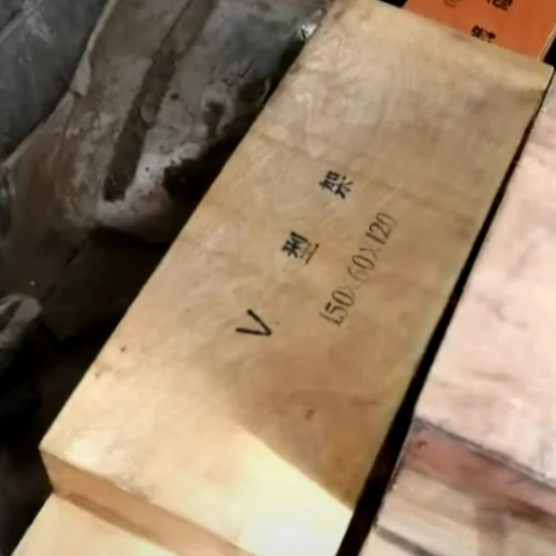 Ferstjoeren fideo’s fan Magnetyske V-foarmige frames en magnetyske fjouwerkante doazen